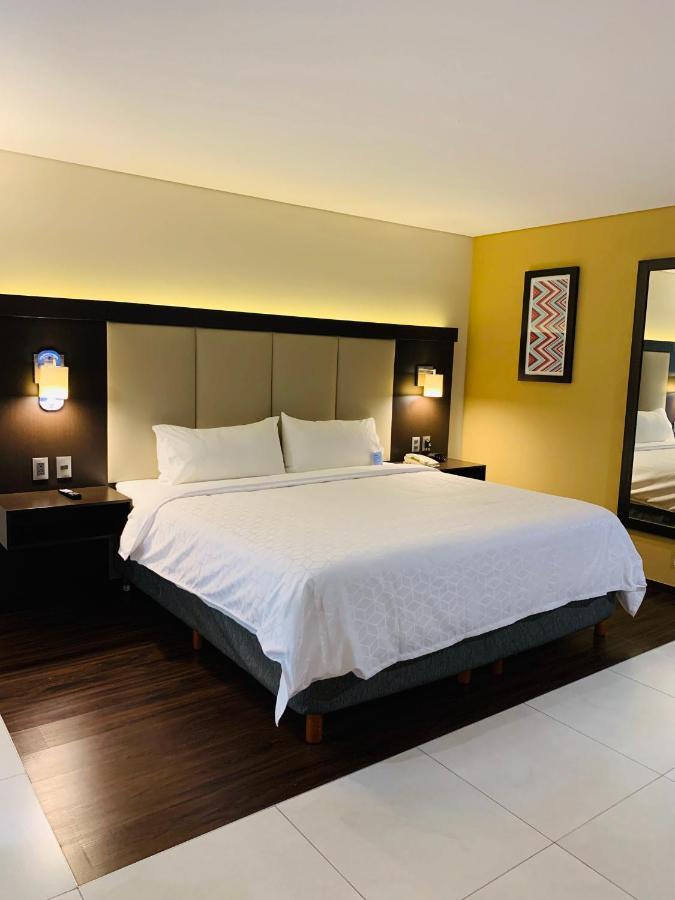 Holiday Inn Express - Mexico Basilica By Ihg Экстерьер фото